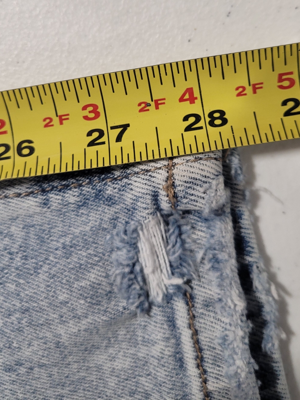 Women’s Light Wash Distressed Boyfriend Jeans - Picture 7 of 7